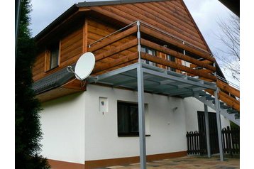 Slovakia Privát Pavčina Lehota, Exterior